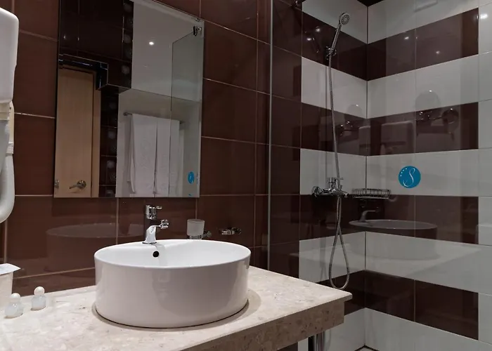 Slavey Hotel Goudstrand