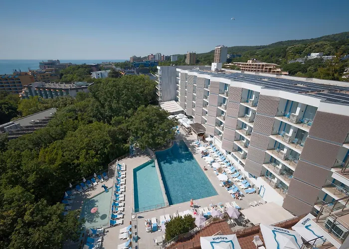 Slavey 4* Goudstrand